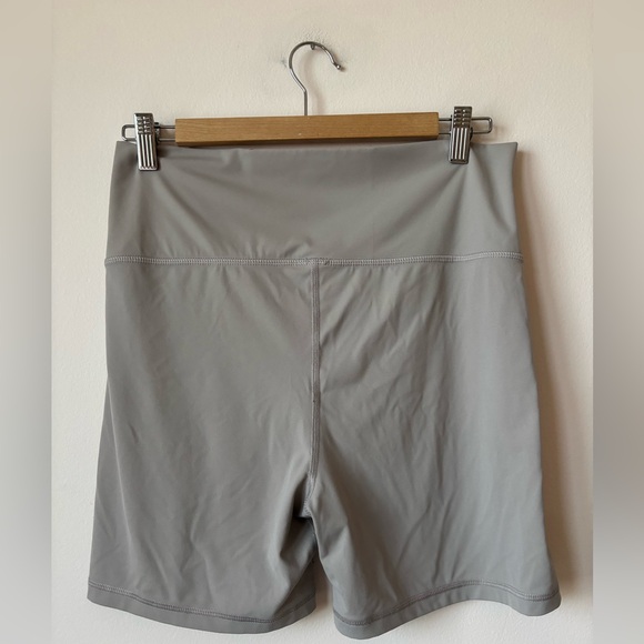 Amazon Essentials Activewear Set - Picture 5 of 8